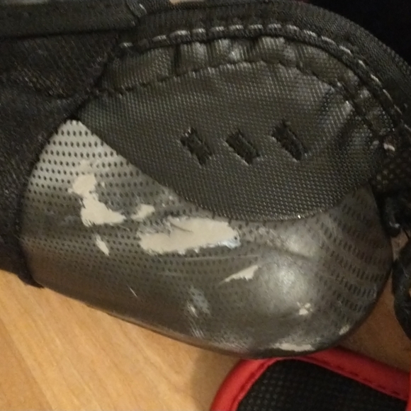 Bauer ice hockey elbow protection pads junior medium - Picture 9 of 12